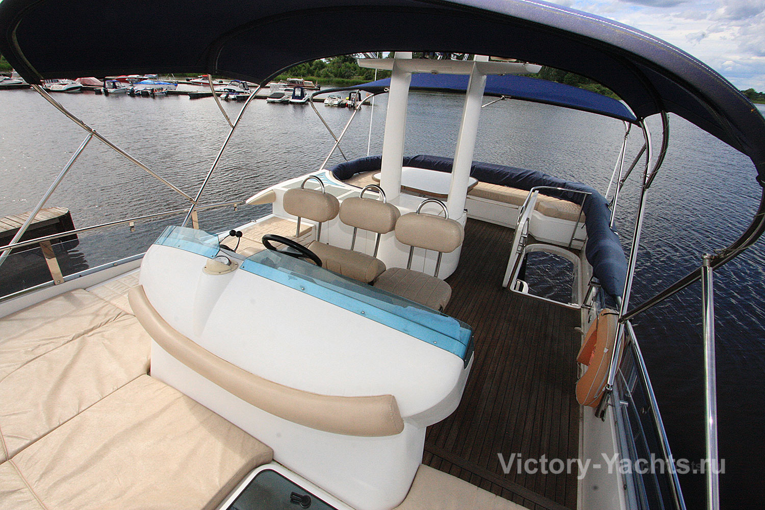 Аренда яхты Fairline Squadron 58 Аренда яхты Fairline Squadron 58